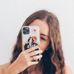 Meet your Posher, Dana